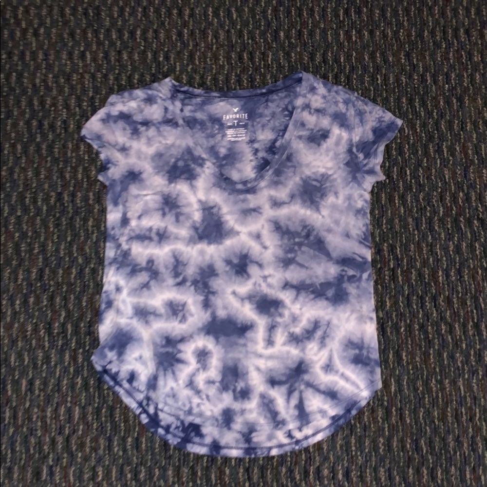 Blue tee shirt